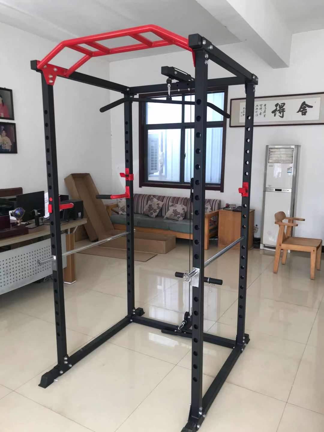 Équipement de fitness moderne  - Home Gym With Smith Machine avis et prix